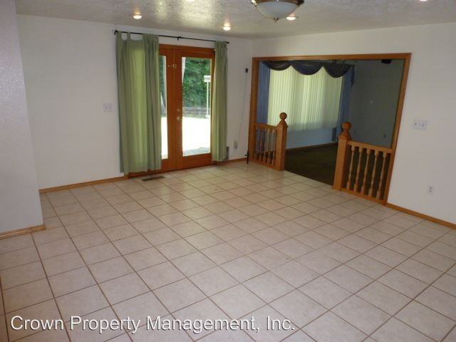 476 SE Walnut Cir - Photo 3 of 14