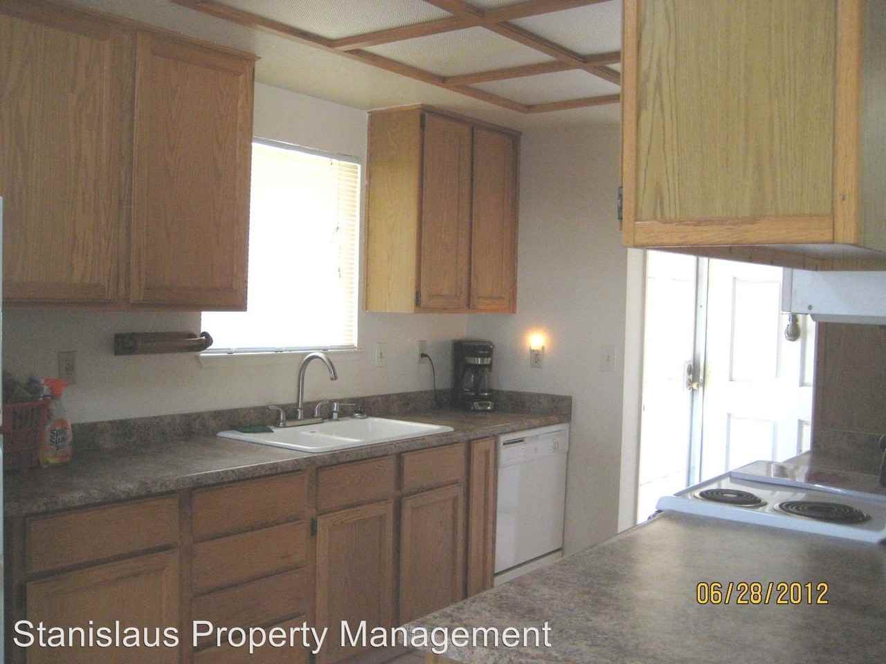 3808 Urmi Ave - Photo 2 of 14