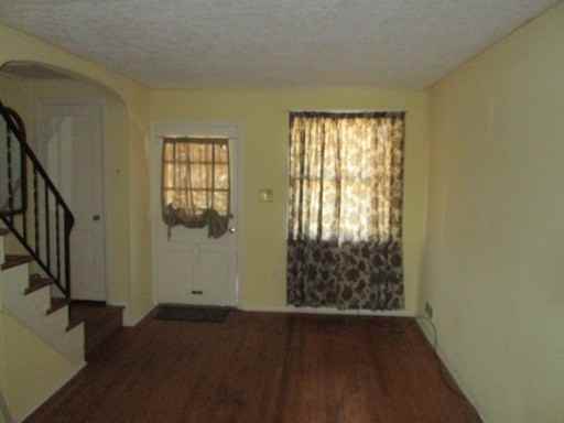 1113 Broening Hwy - Photo 2 of 12