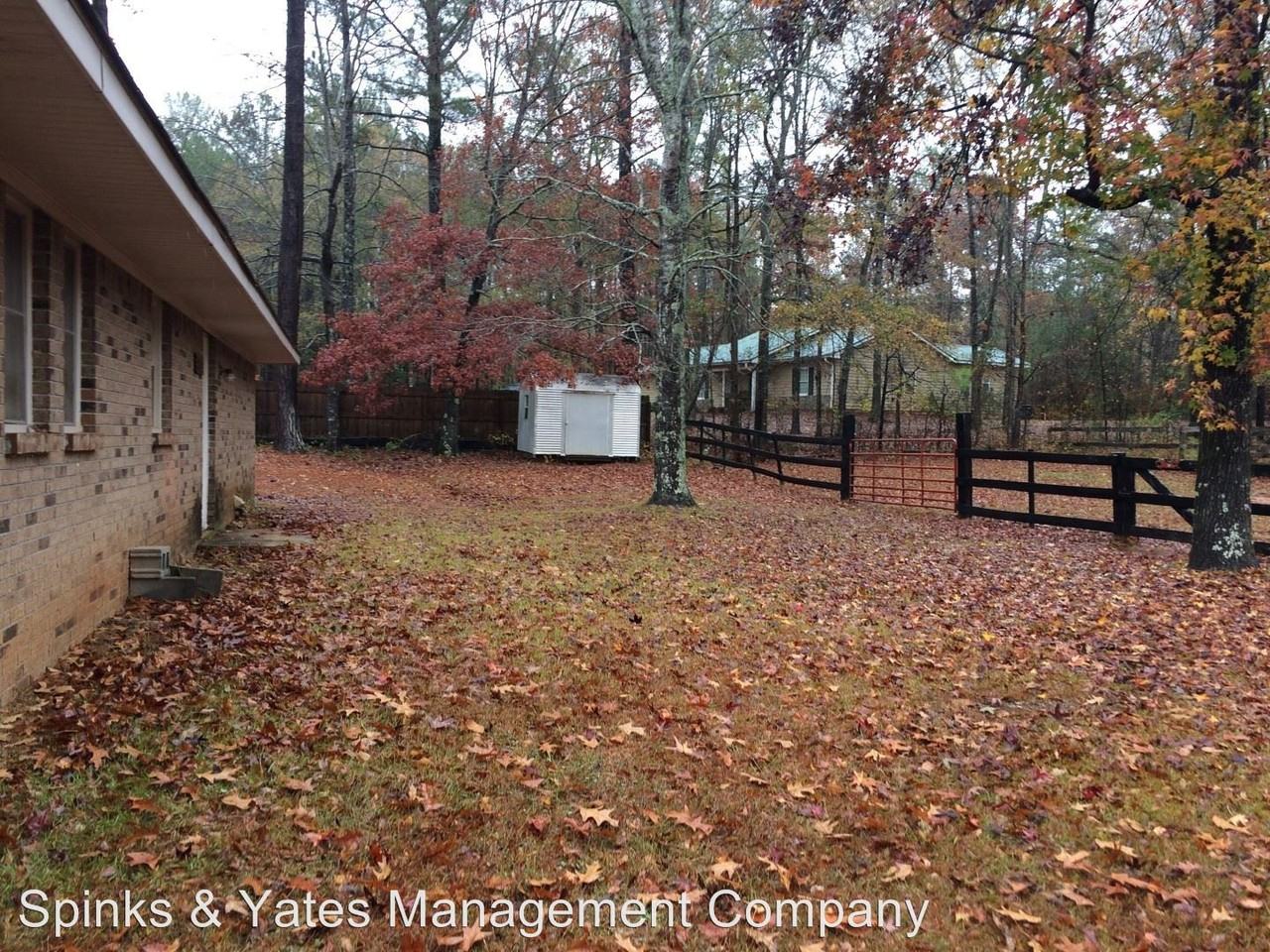 4852 Hammett Rd - Photo 2 of 10