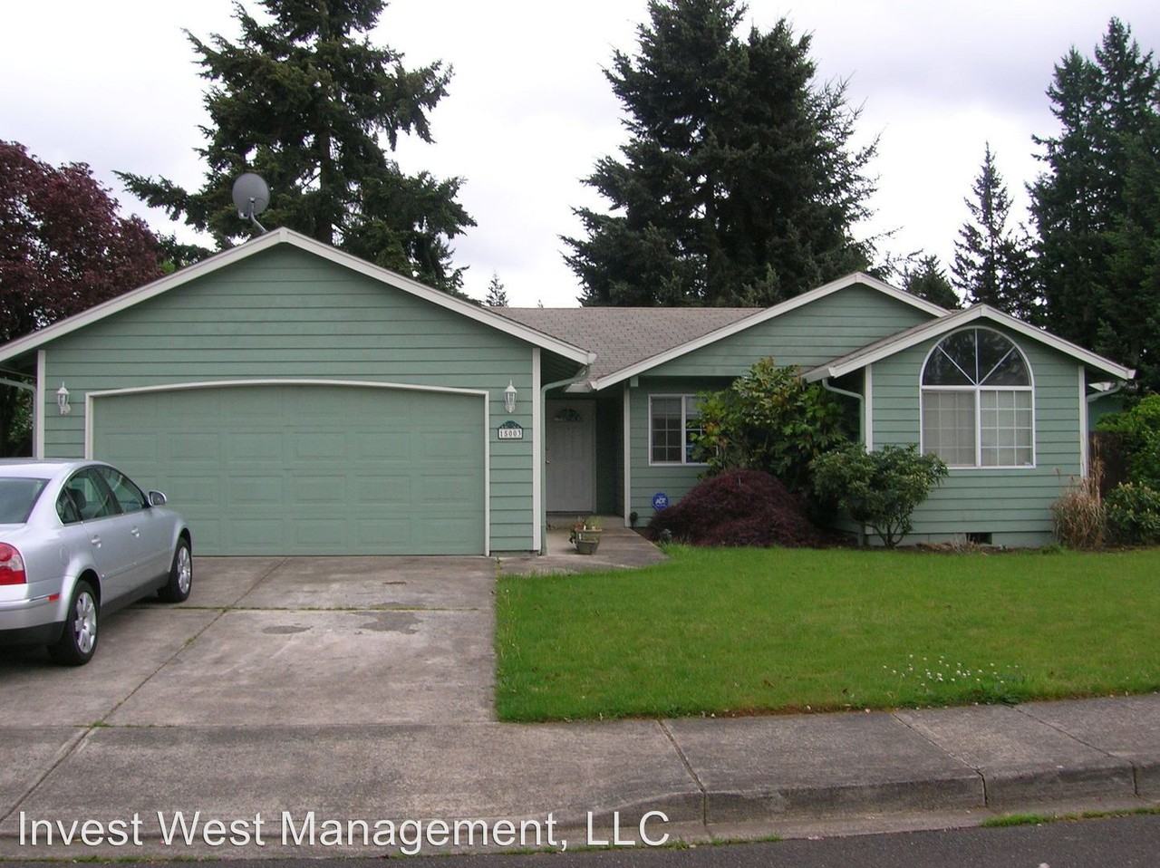 15003 NE 80th St - Photo 2 of 9