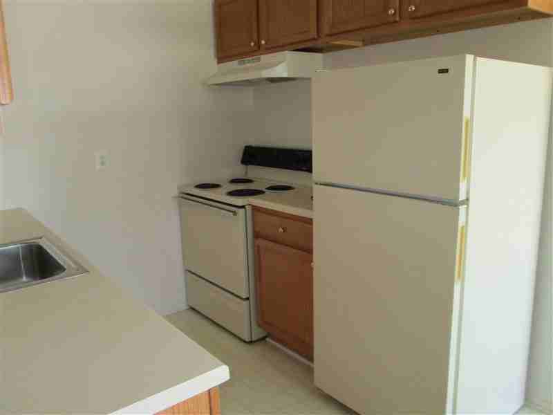 Eastlake Apartments - Photo 3 of 6