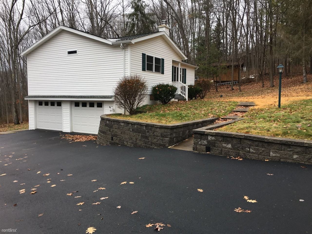 341 Tilbury Hill Rd - Photo 3 of 4