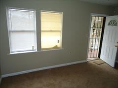 227 Lawton St SW - Photo 2 of 10