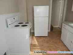 2705 Blackstone Ave S - Photo 2 of 13