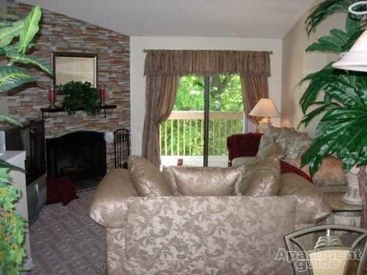 The Summit Apartments - Photo 3 of 10