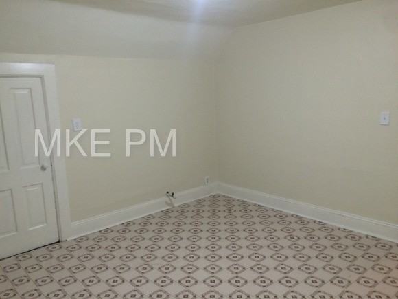 1418 S 15th Pl - Photo 2 of 9