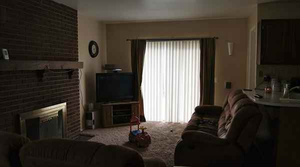 3818 Blue River Dr - Photo 3 of 7