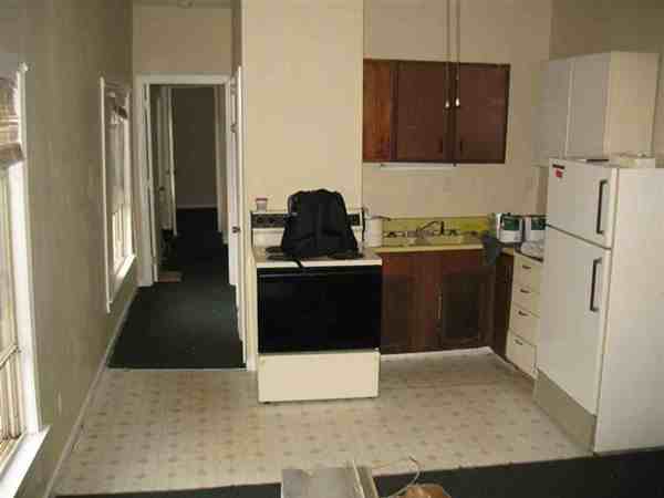 507 Caden Ct - Photo 3 of 4