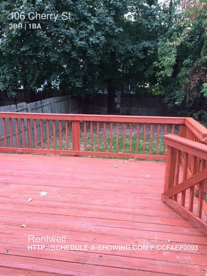 106 Cherry St - Photo 2 of 7