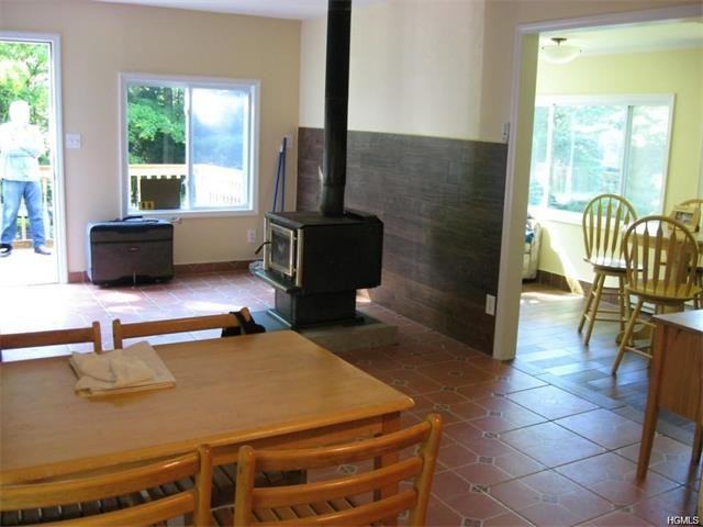 223 Upper Pine Kill Rd - Photo 3 of 8