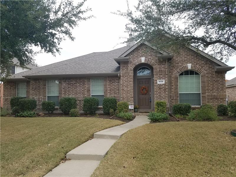 1606 Branch Creek Dr - Photo 2 of 22