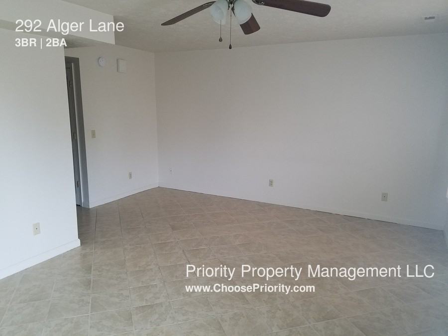 292 Alger Ln - Photo 2 of 11