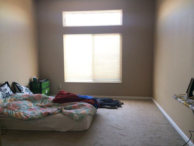 273 Skyview Ct - Photo 2 of 10
