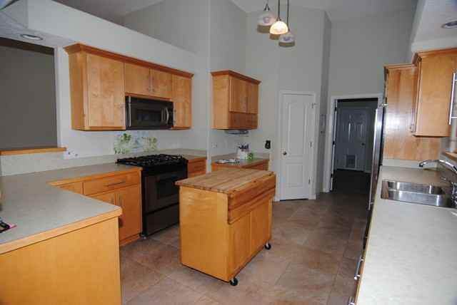 9940 Rail Cir - Photo 2 of 16