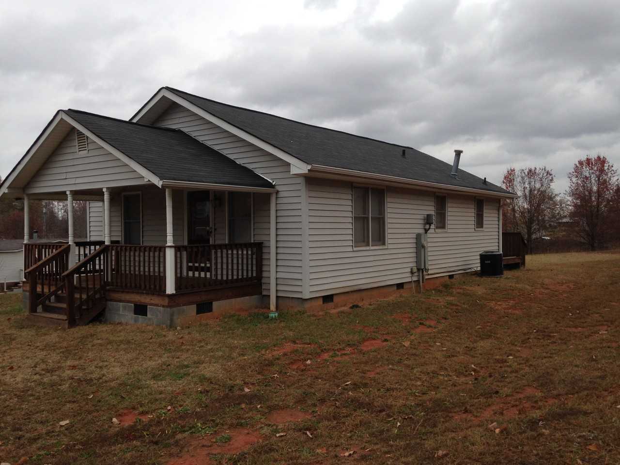 4196 Peachtree Rd - Photo 2 of 12