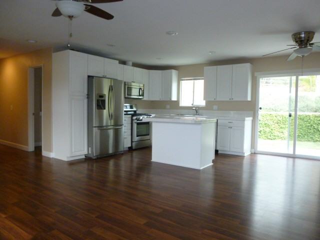 1913 Glenridge Rd - Photo 3 of 23