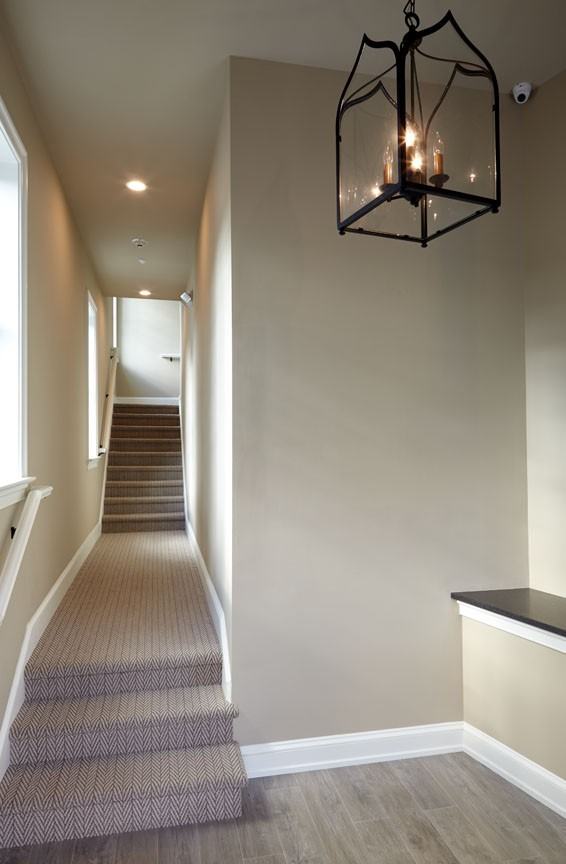 Bennington Luxury Apartments - Photo 2 of 21