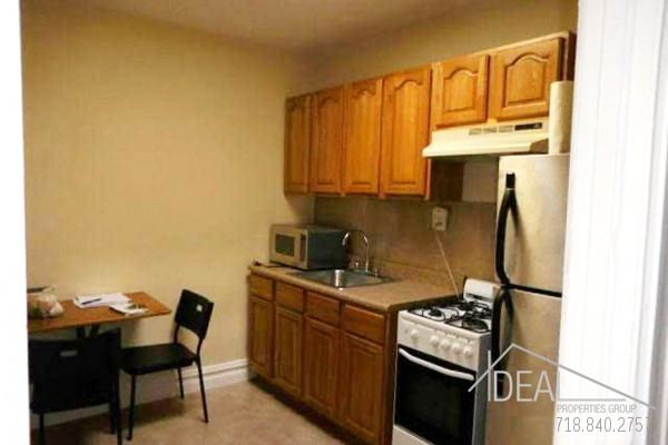 1135 East 15th Street - Photo 2 of 5