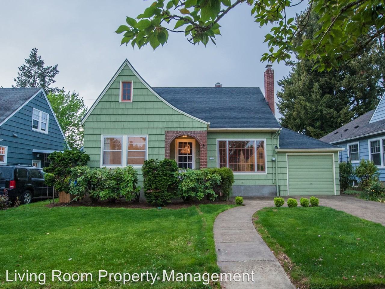 2201 NE 61st Ave, Portland, OR 97213 3 Bedroom Apartment for Rent