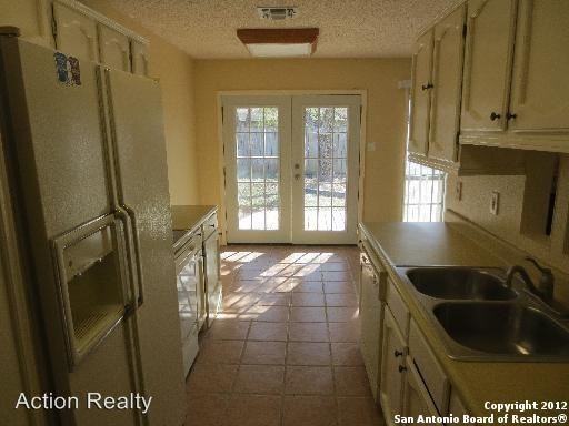 7218 Spring Flower St - Photo 2 of 7