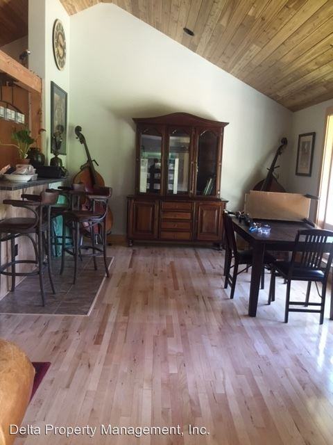 10509 Spruce Blvd NW - Photo 3 of 18