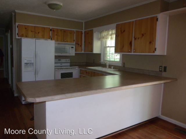 10429 NC-211 - Photo 2 of 14