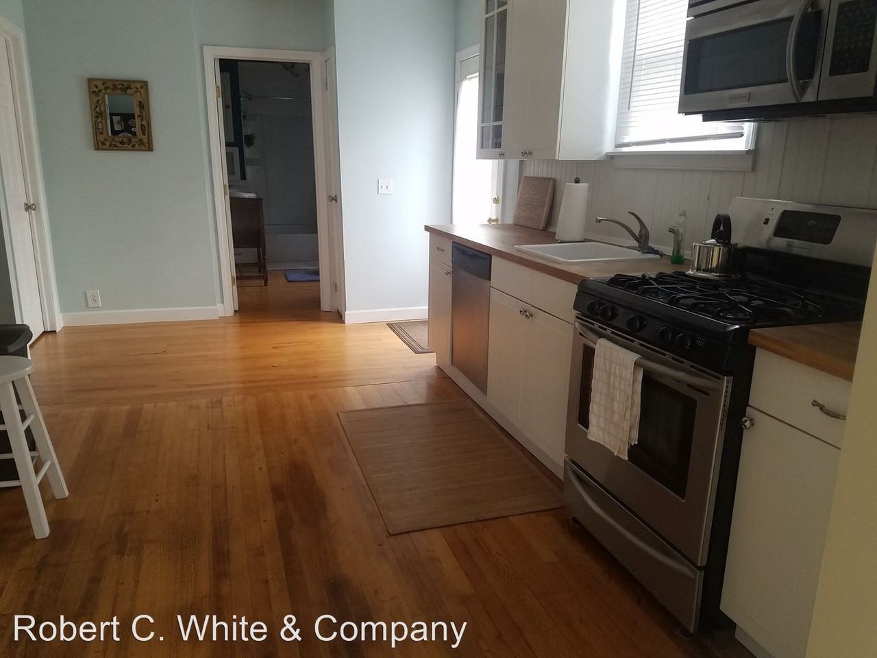 264 Charter Oak St - Photo 3 of 18