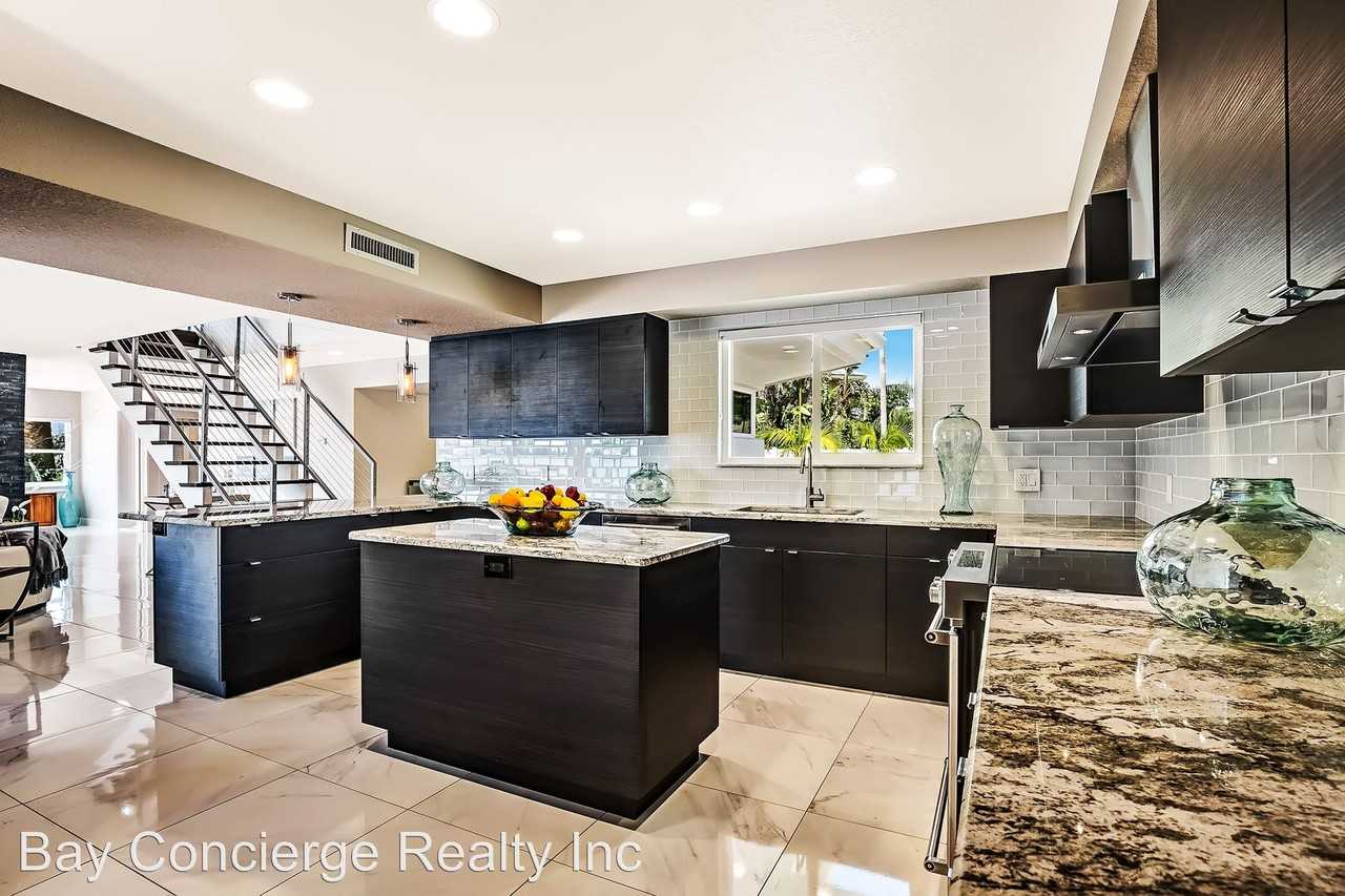 5408 Leilani Dr - Photo 3 of 9