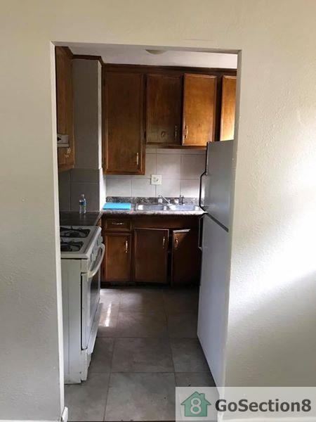 2155 Evalon Ave - Photo 3 of 6