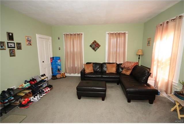 68 Sharp St - Photo 2 of 13