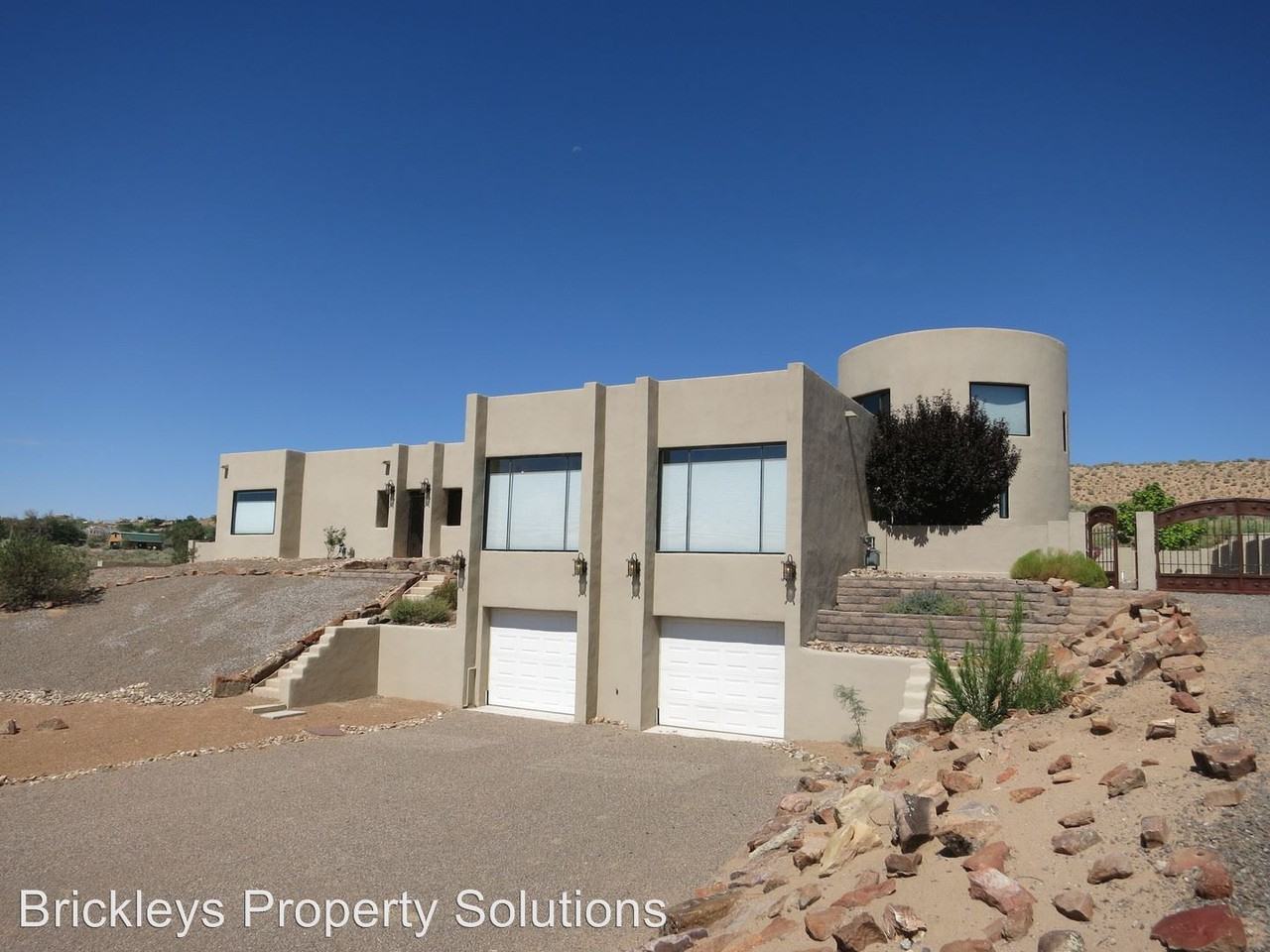 773 Calle de Blas - Photo 2 of 21