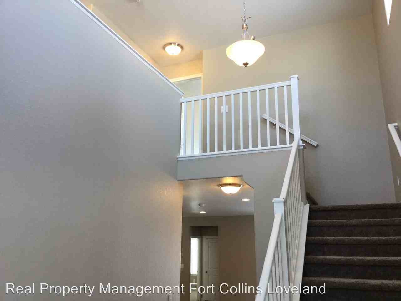 2915-2919 Breton Way - Photo 2 of 19