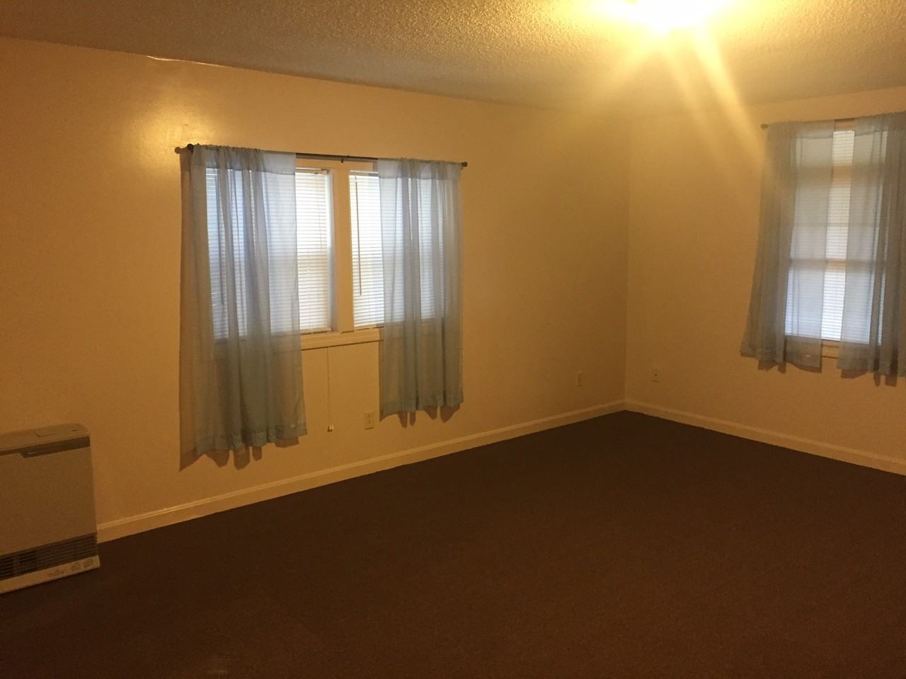 22 Spring St - Photo 2 of 31