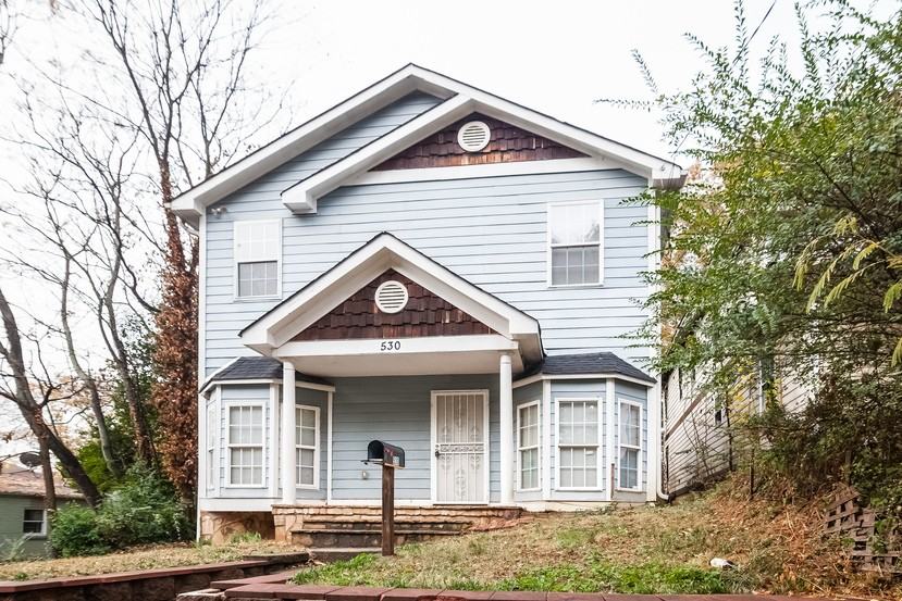 530 Norfolk St NW - Photo 2 of 22