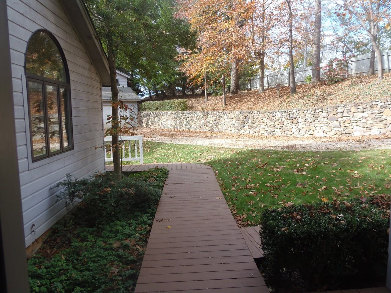 55 Oak Ridge Rd - Photo 2 of 50