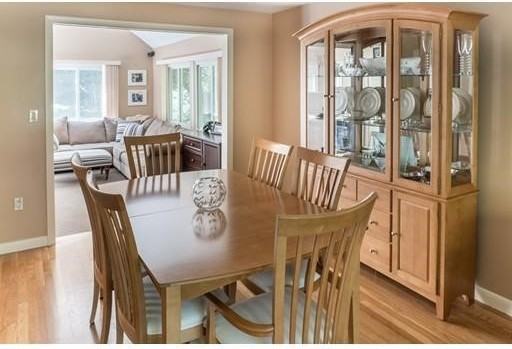 161 Wilshire Dr - Photo 3 of 9