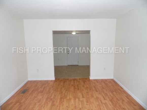 1628 Bloomingrove Rd - Photo 3 of 14