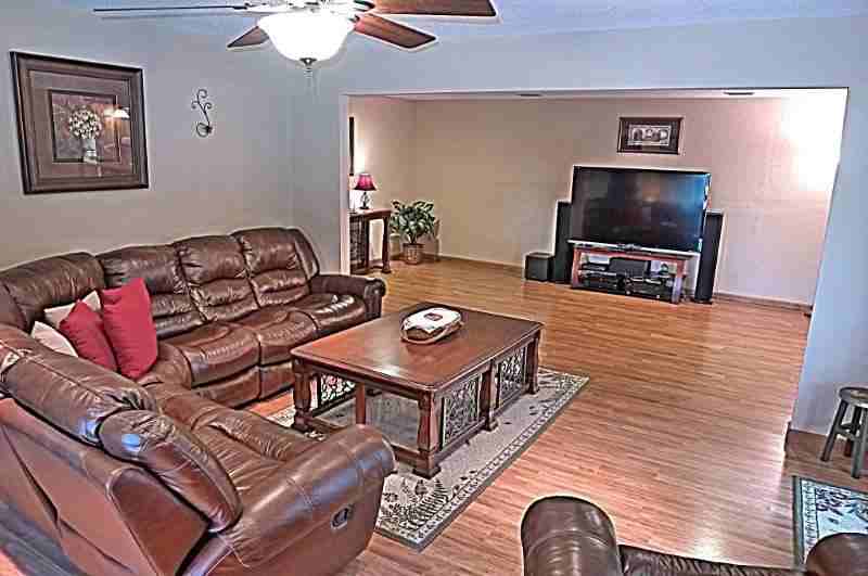 163 Rainbow Ln - Photo 3 of 16