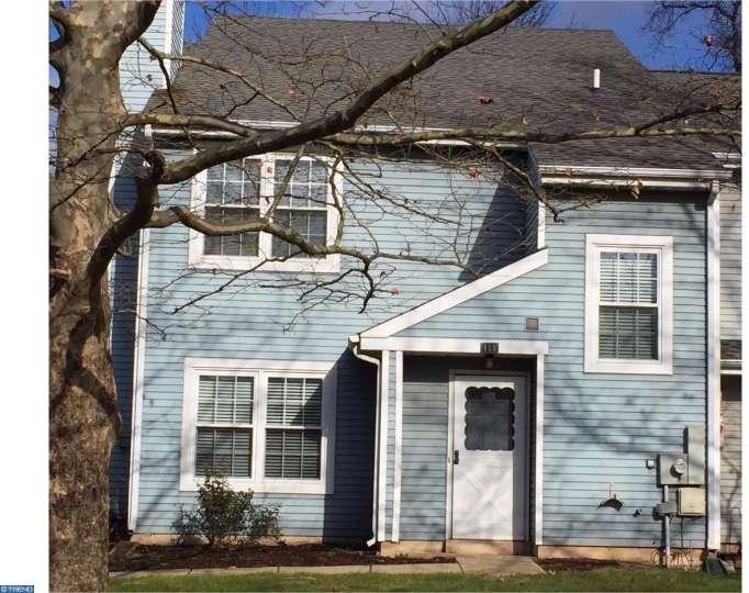 119 Carousel Cir - Photo 2 of 14