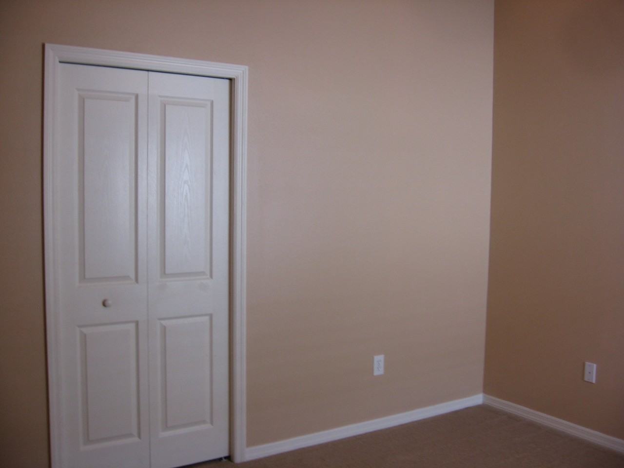 6959 Runner Oak Drive - Photo 3 of 9