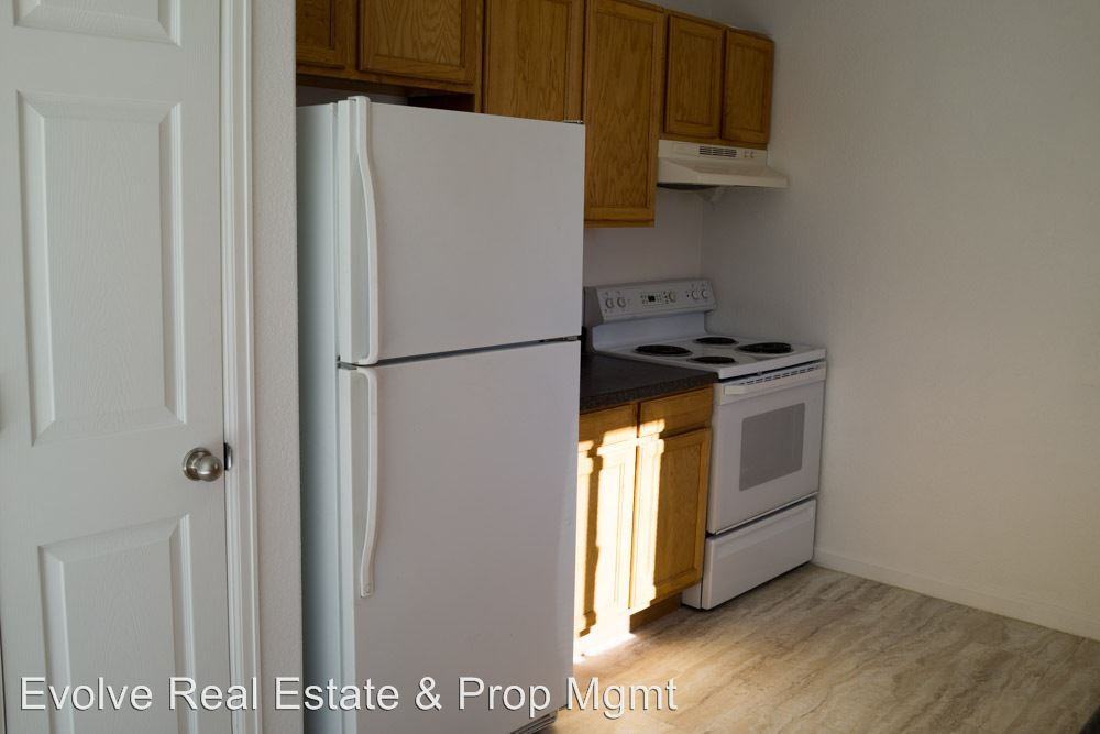 2170 W Baltic Pl - Photo 2 of 17