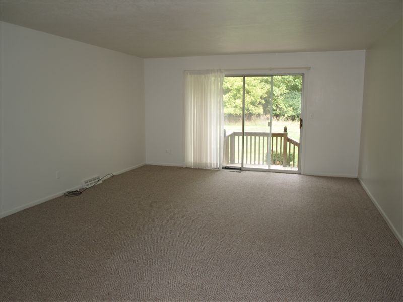 5921 Joymont St - Photo 2 of 12