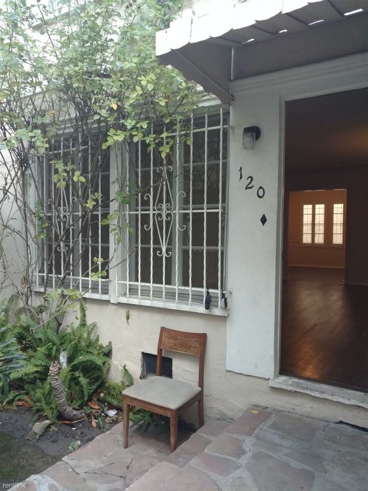 120 N Gale Dr - Photo 2 of 10