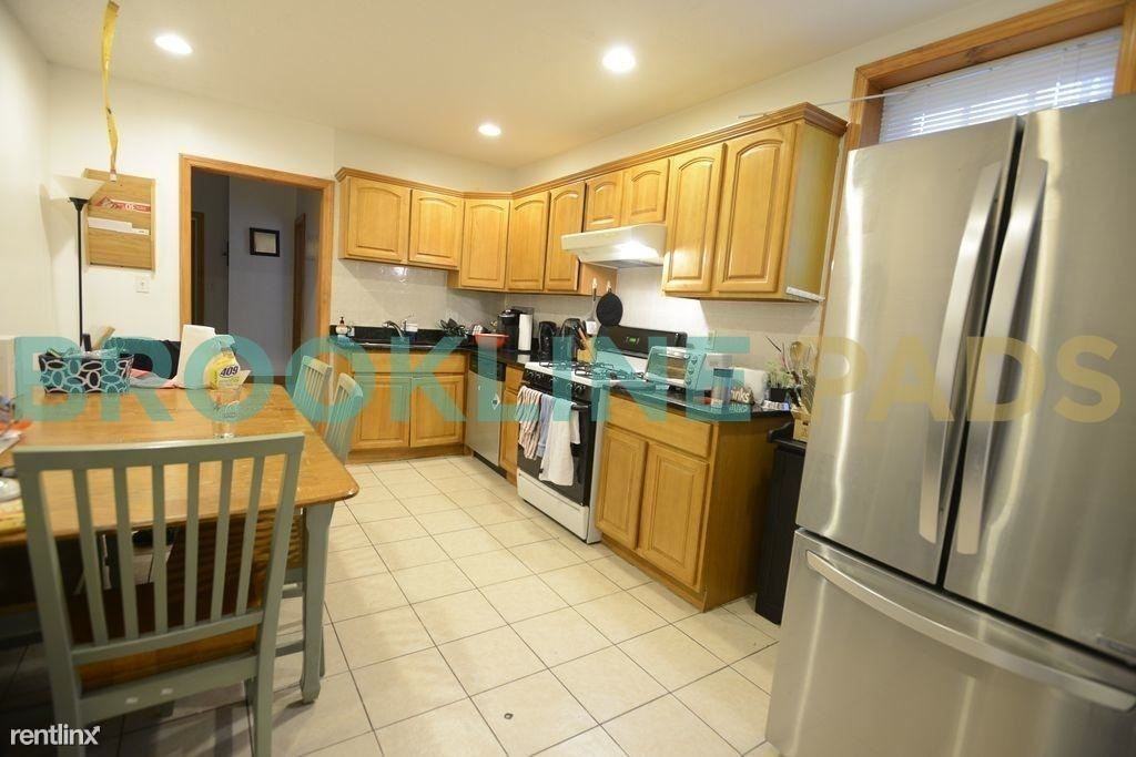 25 Gibbs St - Photo 3 of 4