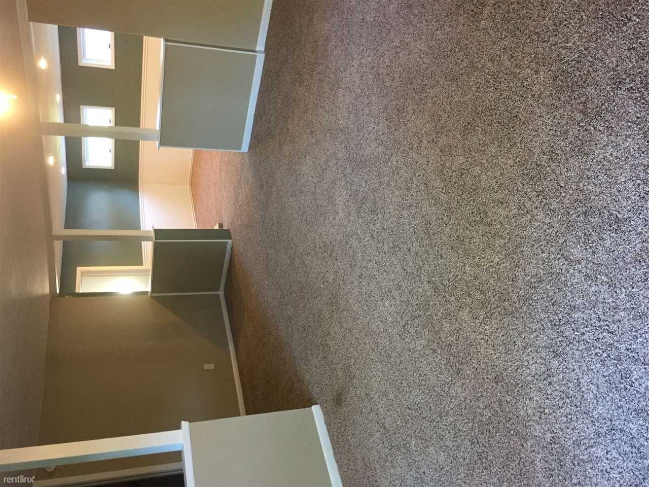 10350 Crouse Rd - Photo 2 of 10