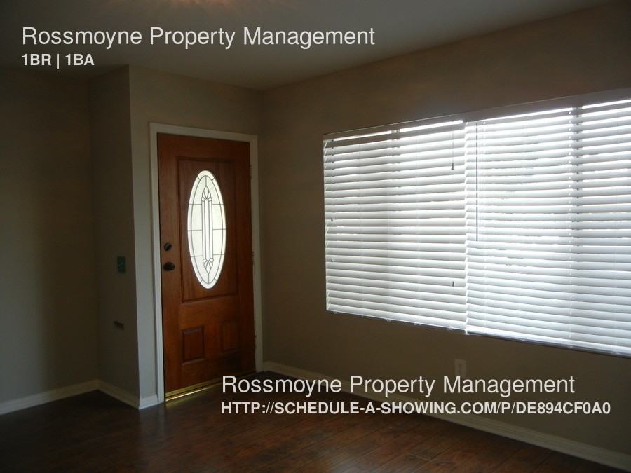 156 S Pacific Ave - Photo 2 of 14