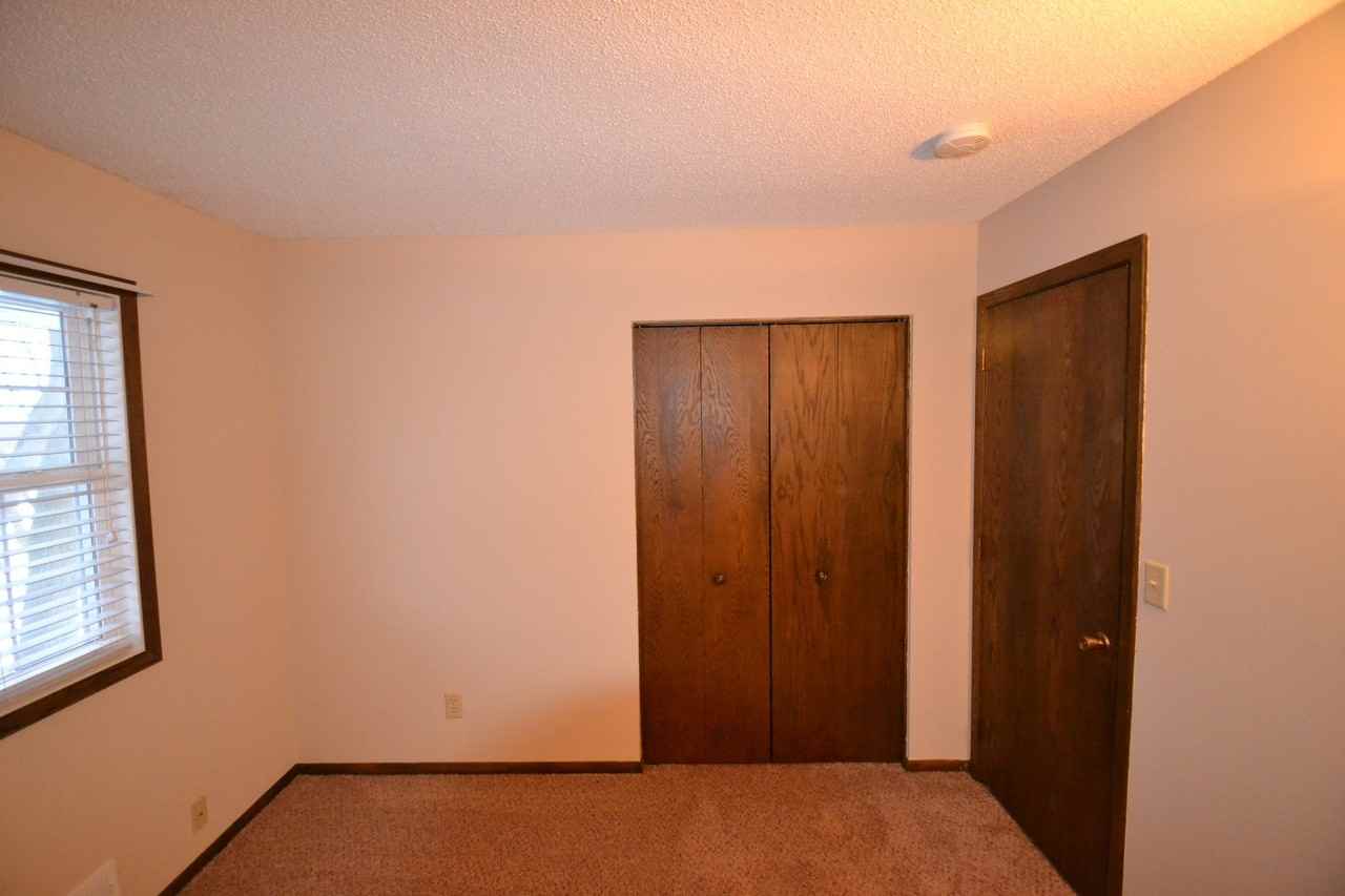 13222 Ferris Ave - Photo 3 of 8