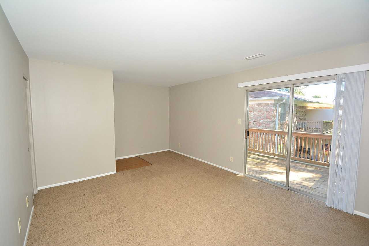 503 1st Ave. SE - Photo 2 of 50