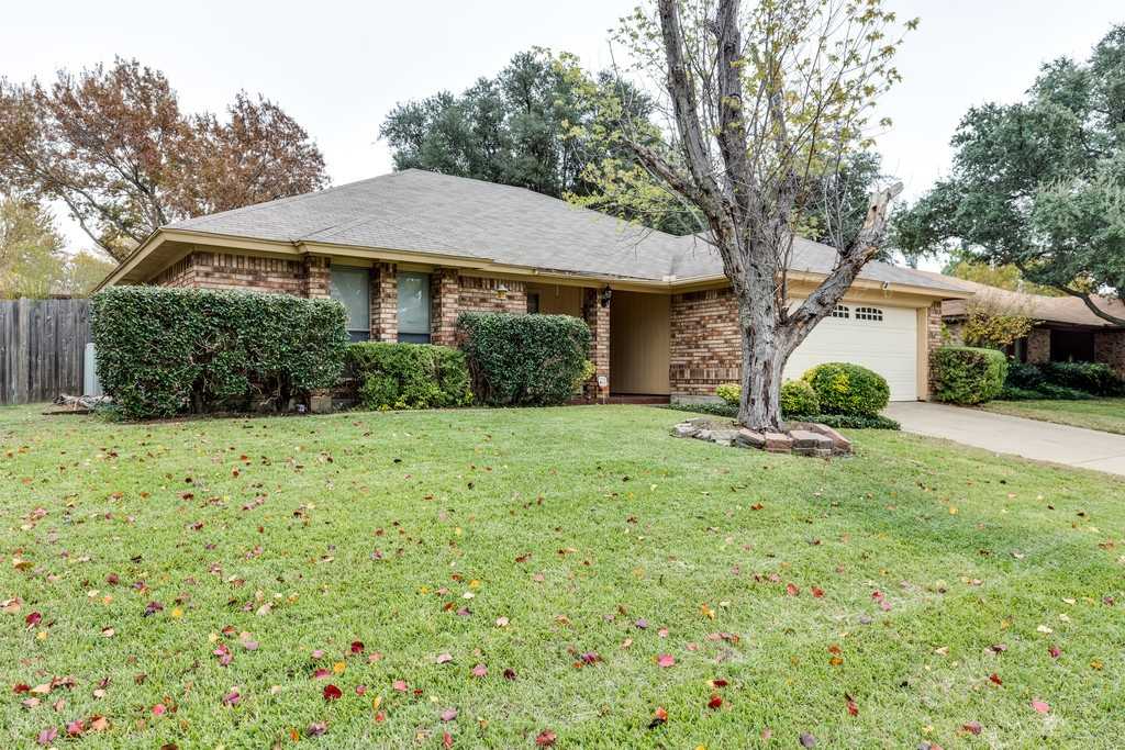 3416 Primrose Ln - Photo 2 of 32